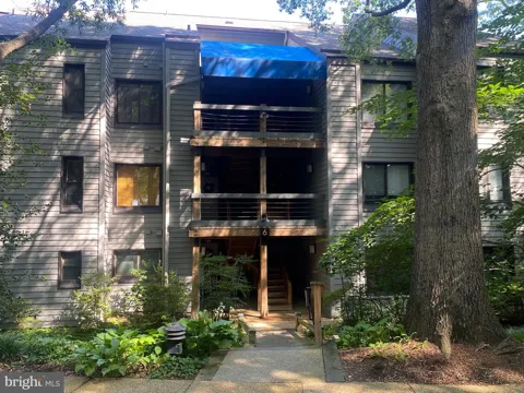 6 SPA CREEK LANDING #B2