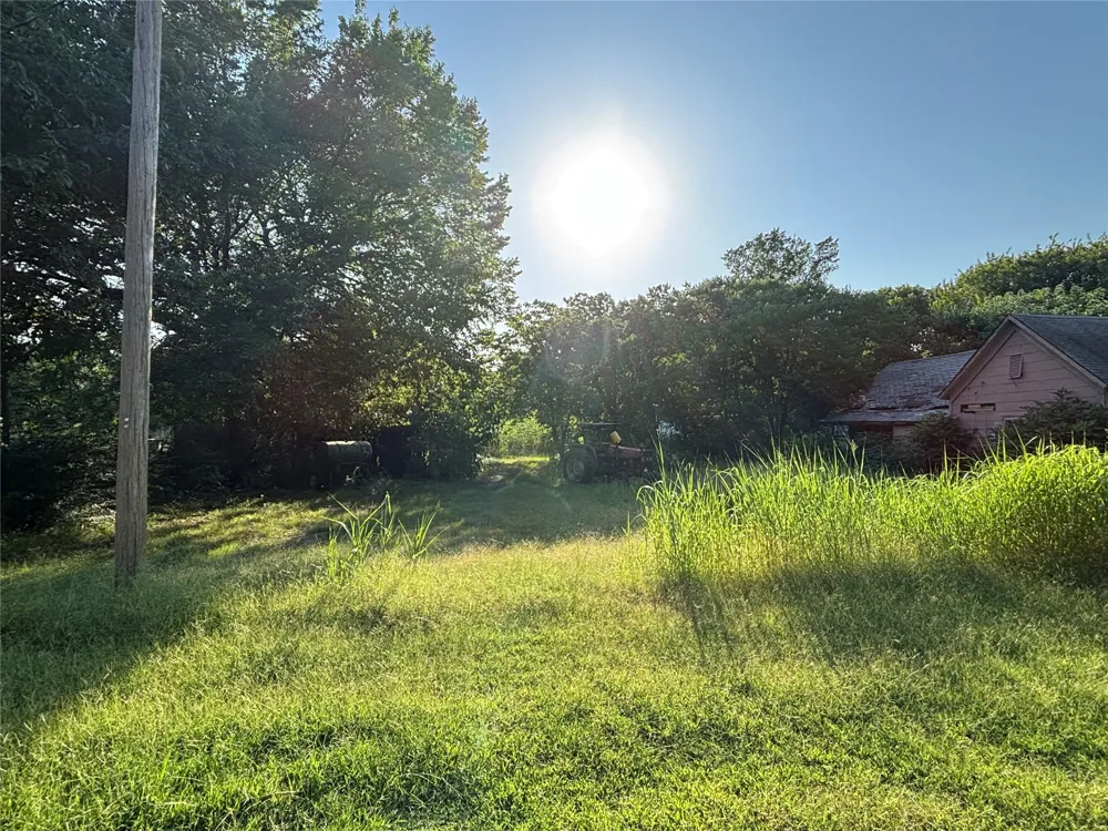 11 Main Street Hendrix, OK 74741
