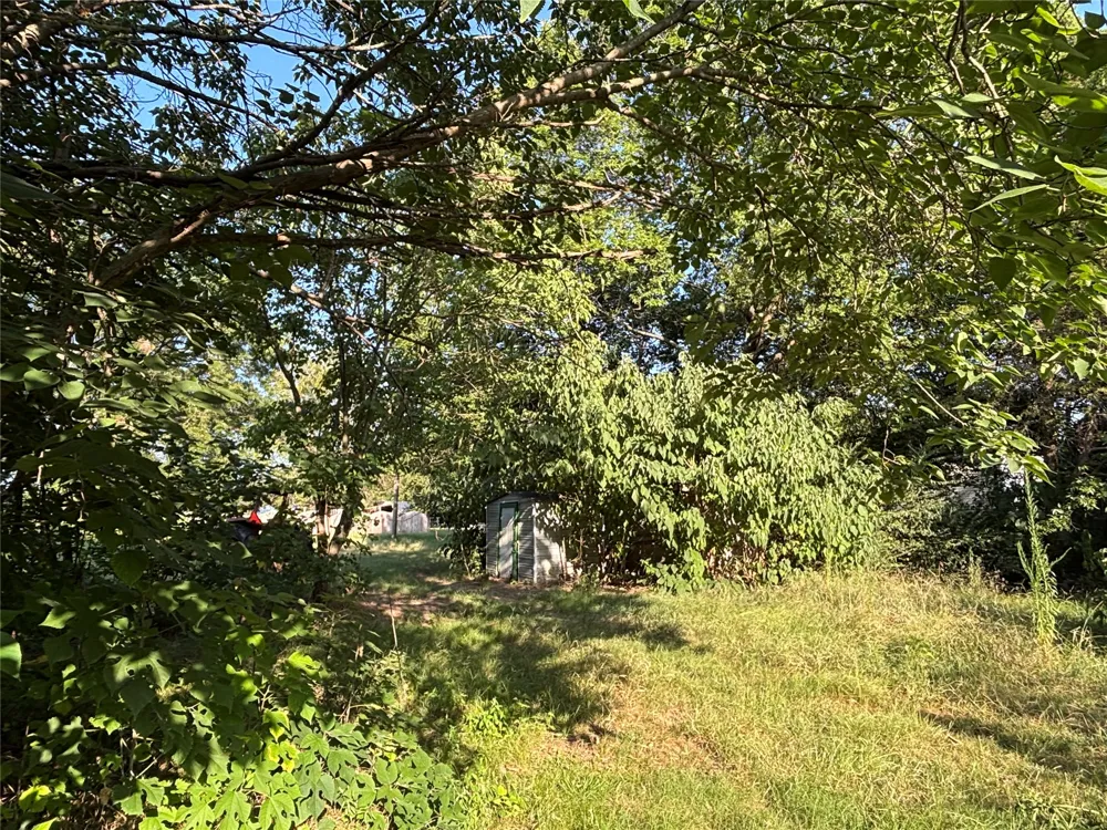 11 Main Street Hendrix, OK 74741