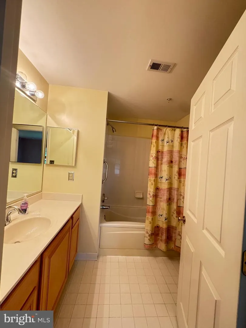 9151 GRACIOUS END COURT #203 Columbia, MD 21046