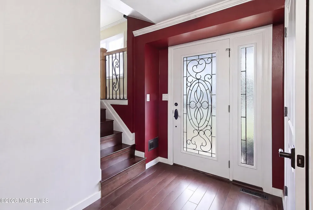 29 Brian Road Edison, NJ 08817