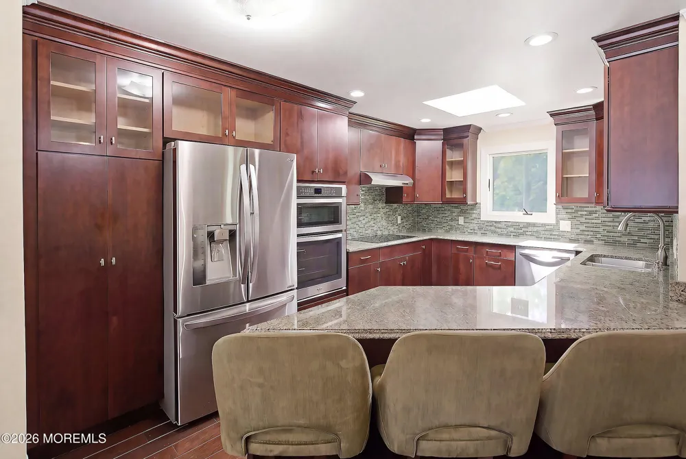 29 Brian Road Edison, NJ 08817