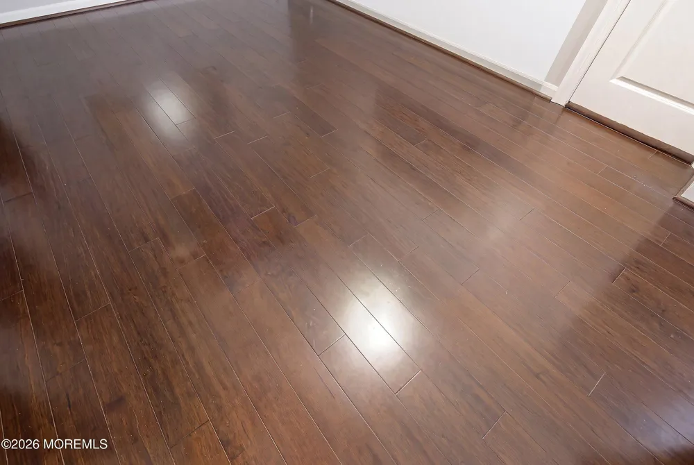 29 Brian Road Edison, NJ 08817