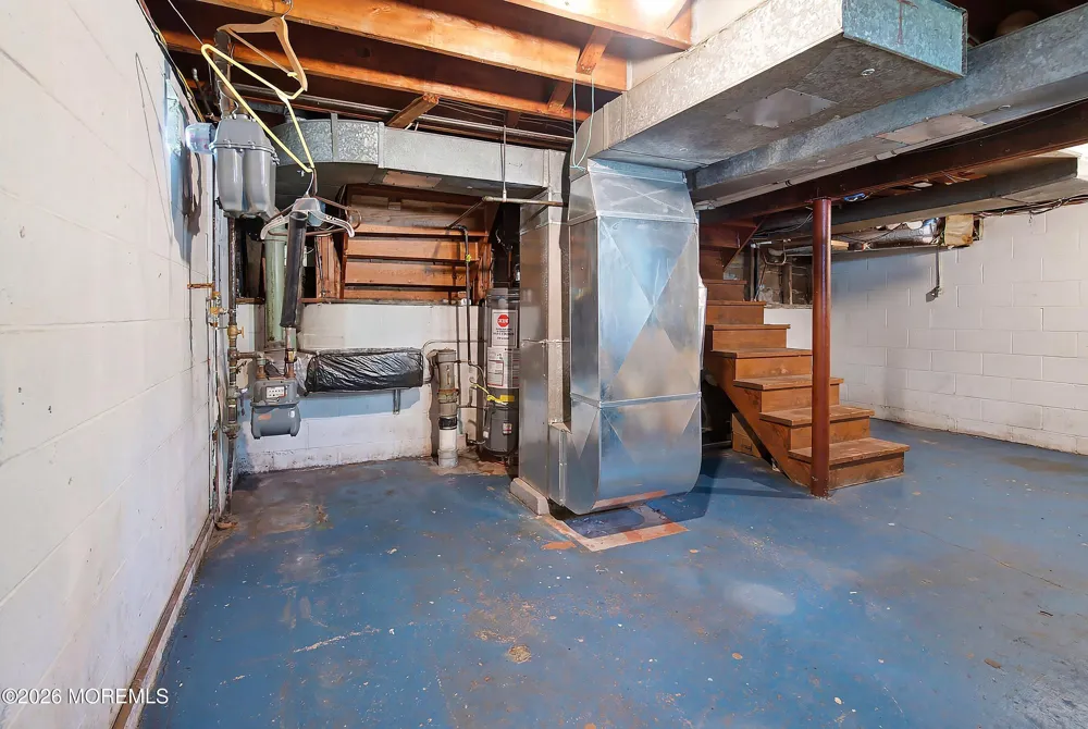 29 Brian Road Edison, NJ 08817