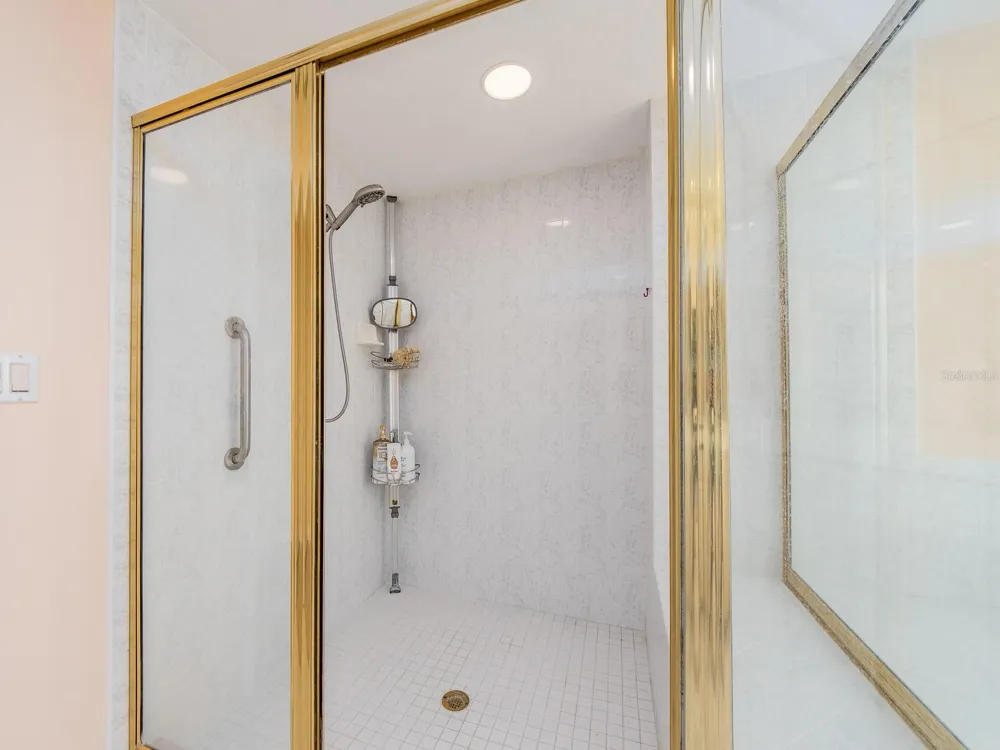 1180 GULF BOULEVARD #906 Clearwater Beach, FL 33767