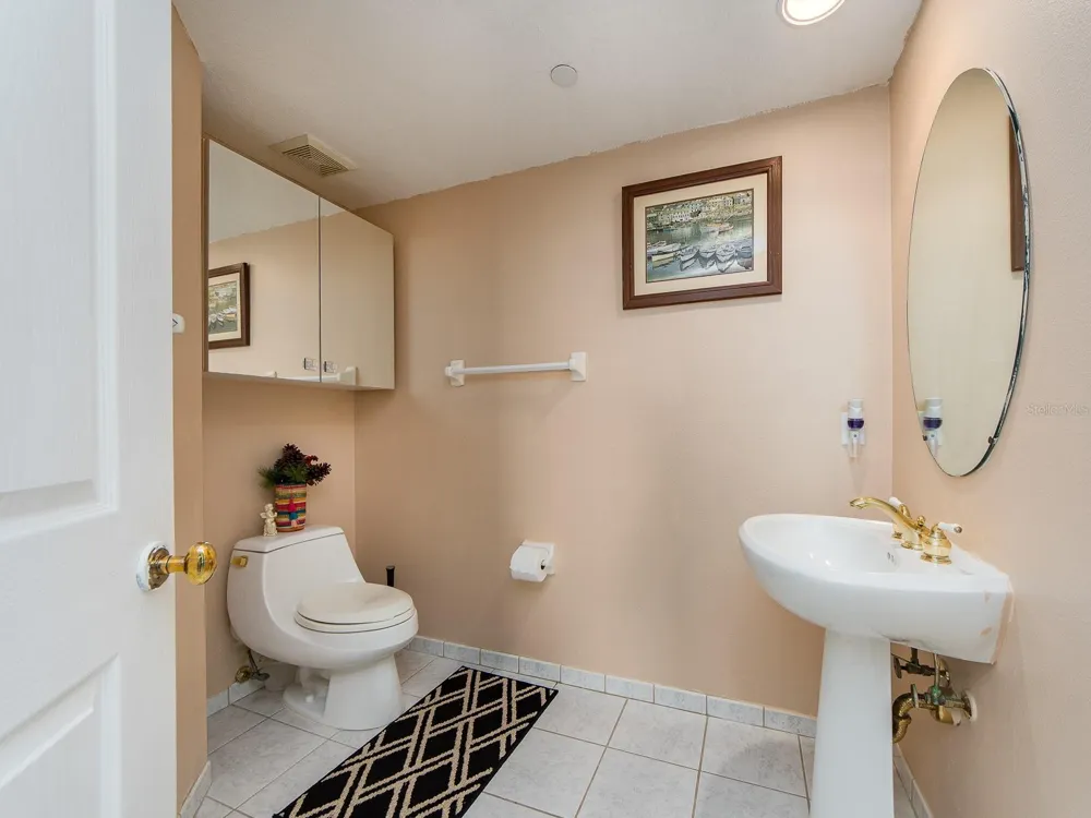 1180 GULF BOULEVARD #906 Clearwater Beach, FL 33767