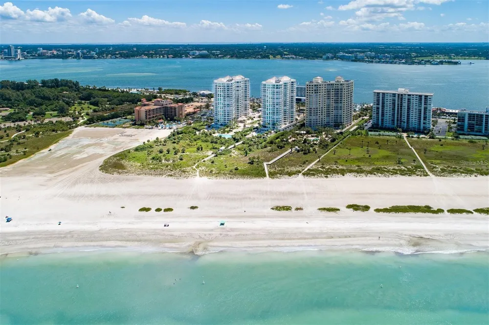 1180 GULF BOULEVARD #906 Clearwater Beach, FL 33767