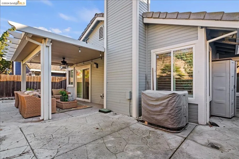 247 Heron Dr Pittsburg, CA 94565