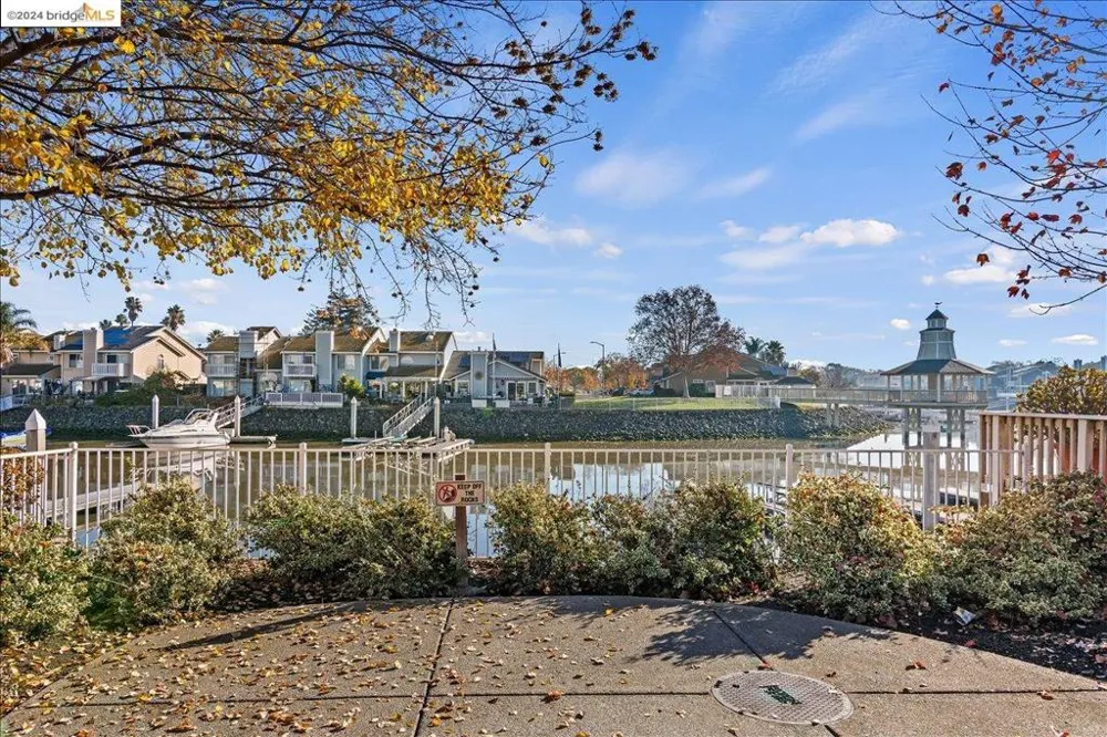 247 Heron Dr Pittsburg, CA 94565