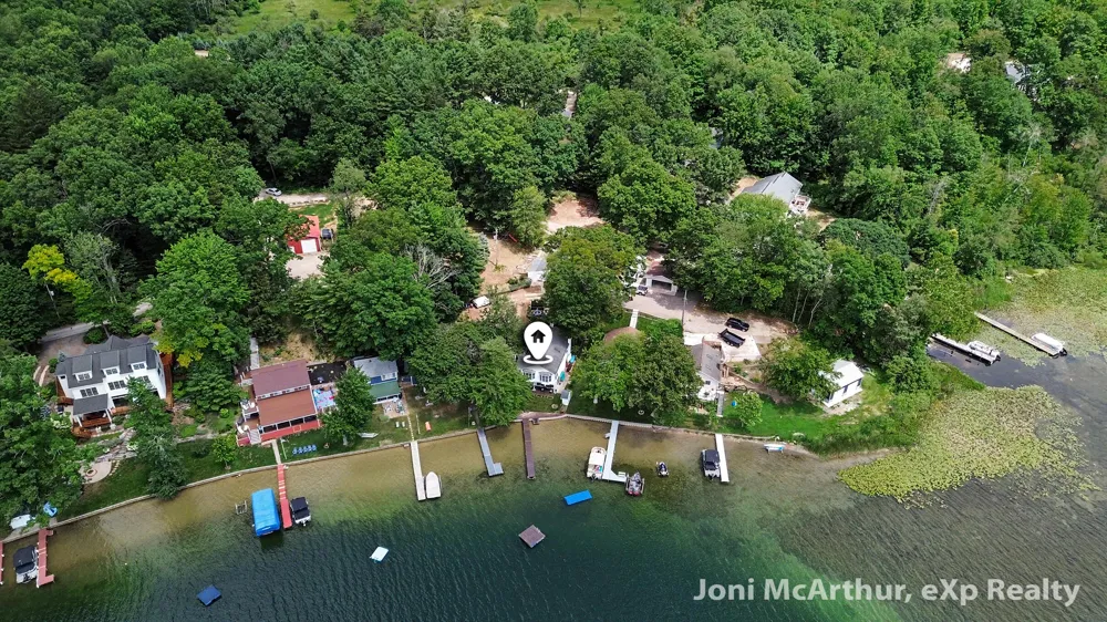 11613 Orchard Park Drive NE Sparta, MI 49345