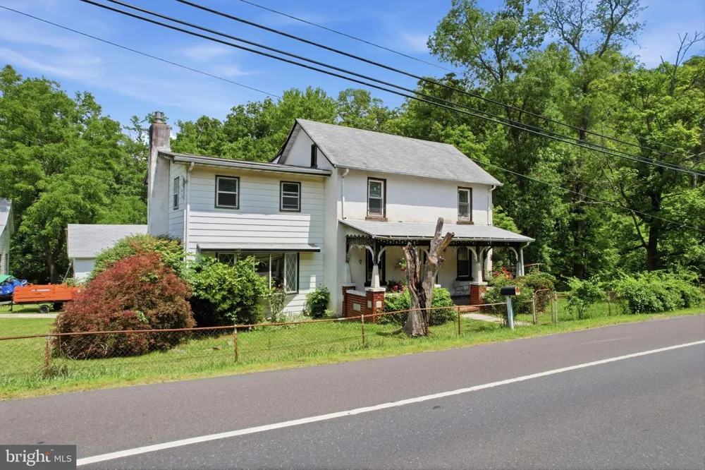 2049 ROUTE 313 Quakertown, PA 18951