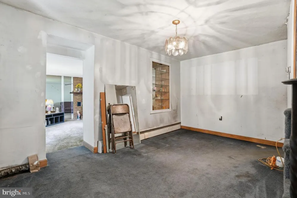 2049 ROUTE 313 Quakertown, PA 18951