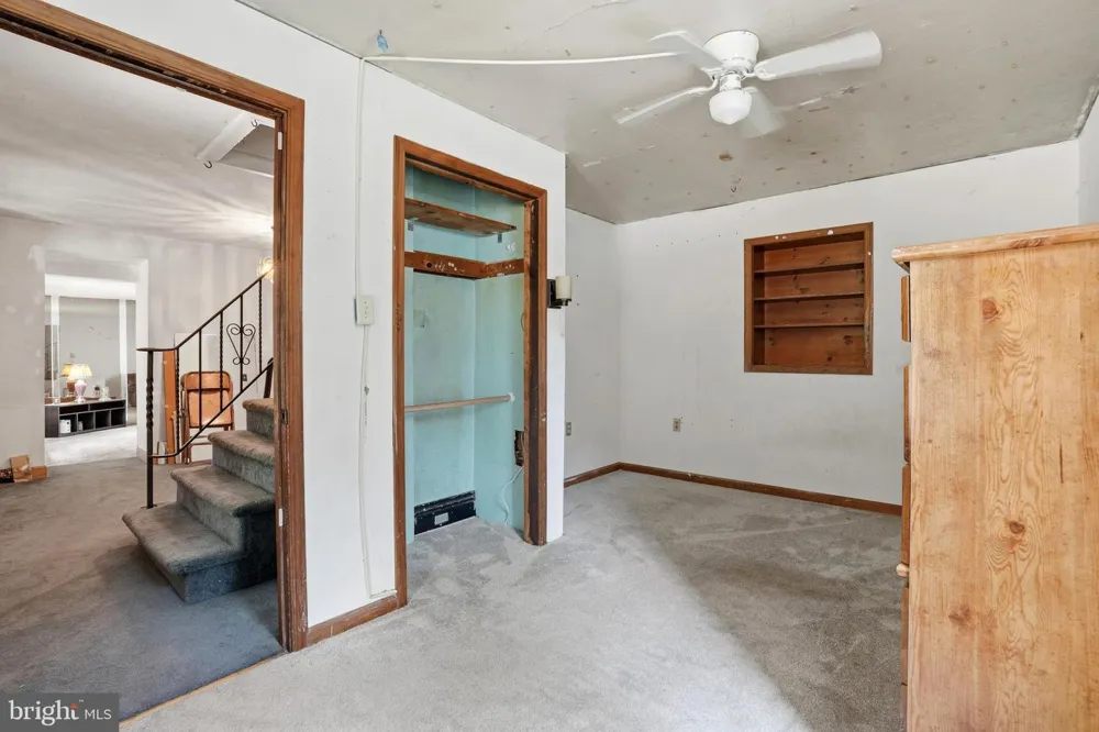2049 ROUTE 313 Quakertown, PA 18951