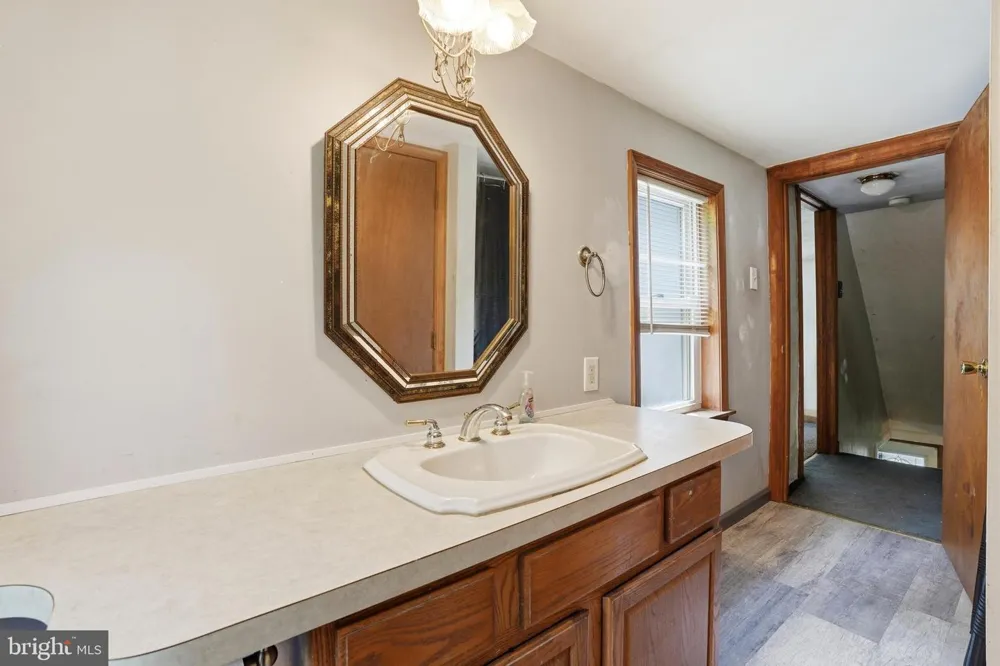 2049 ROUTE 313 Quakertown, PA 18951