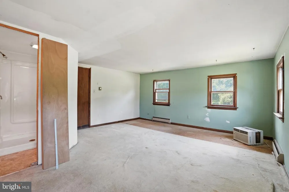 2049 ROUTE 313 Quakertown, PA 18951