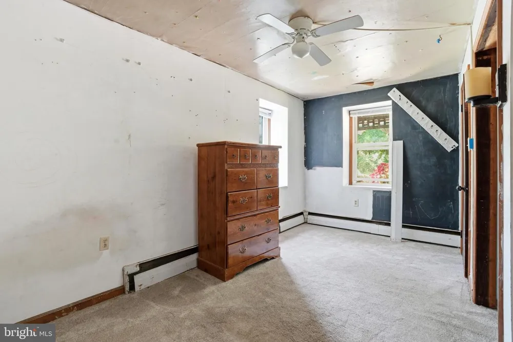 2049 ROUTE 313 Quakertown, PA 18951