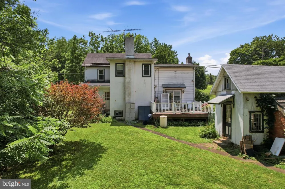 2049 ROUTE 313 Quakertown, PA 18951