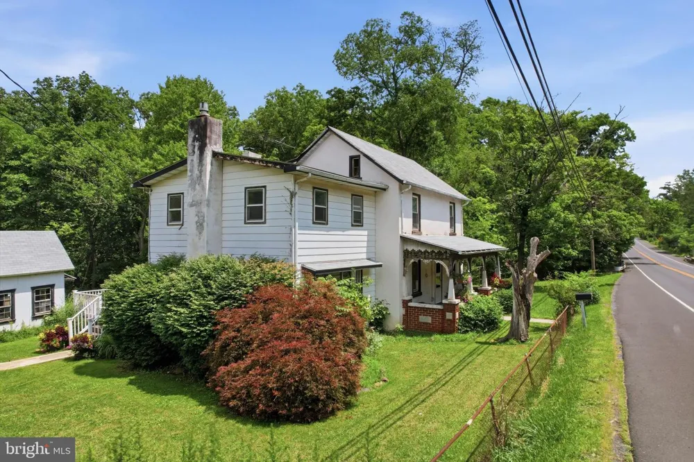 2049 ROUTE 313 Quakertown, PA 18951