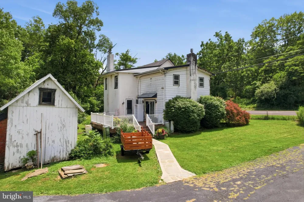 2049 ROUTE 313 Quakertown, PA 18951