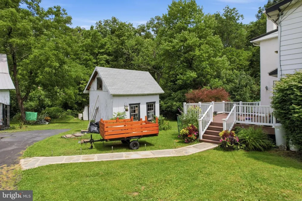 2049 ROUTE 313 Quakertown, PA 18951