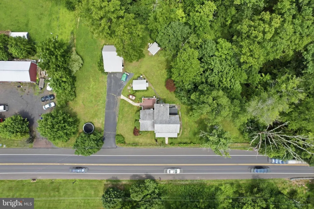 2049 ROUTE 313 Quakertown, PA 18951
