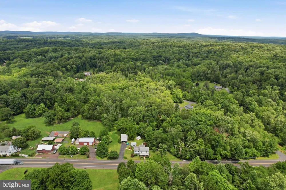 2049 ROUTE 313 Quakertown, PA 18951