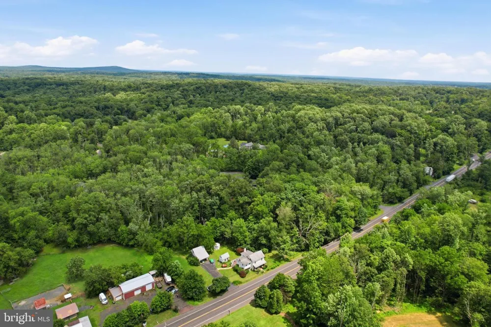 2049 ROUTE 313 Quakertown, PA 18951
