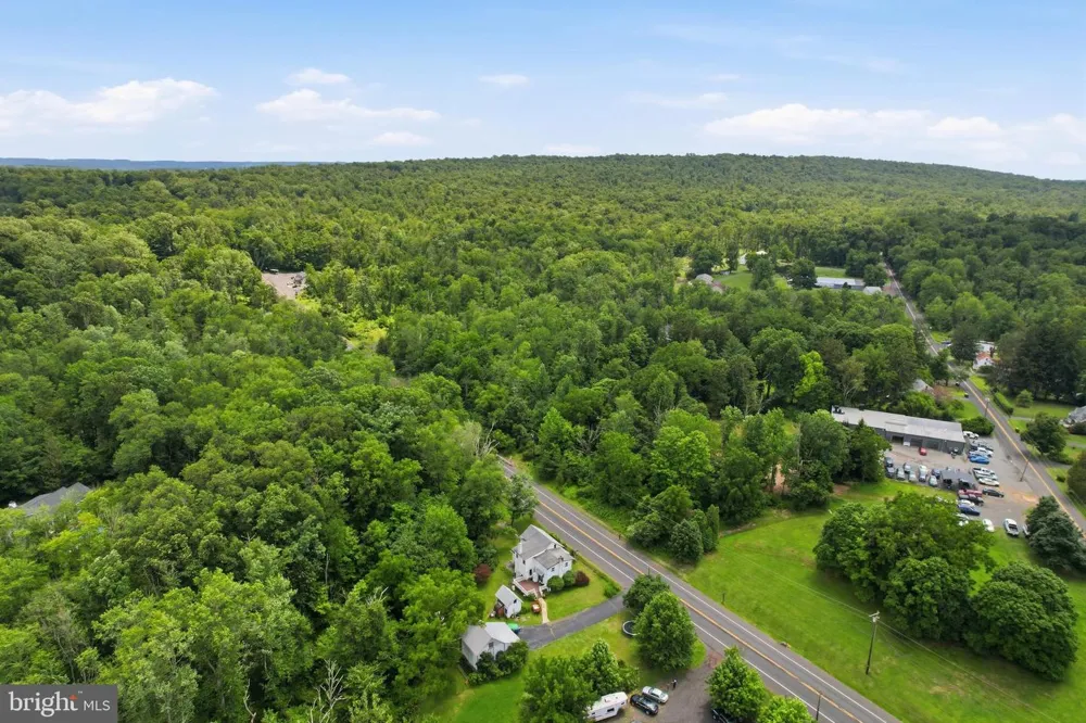 2049 ROUTE 313 Quakertown, PA 18951