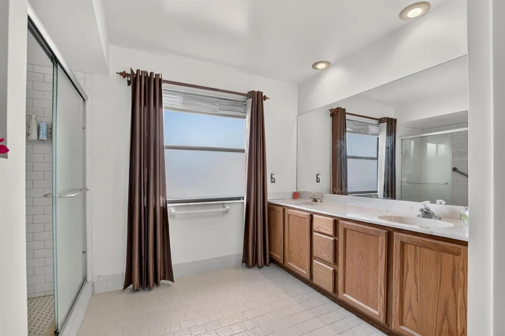 310 Deer Creek Lakeside Way Deerfield Beach, FL 33442