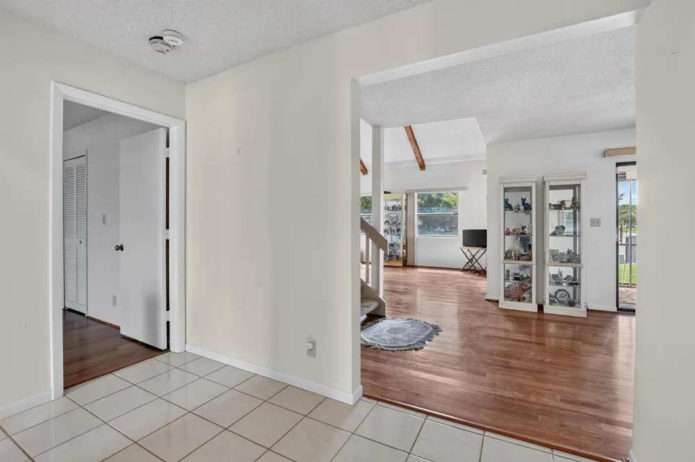 310 Deer Creek Lakeside Way Deerfield Beach, FL 33442
