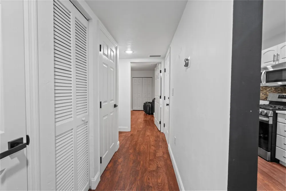 1215 NW 55TH STREET NW #7 Gainesville, FL 32605