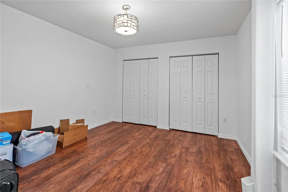 1215 NW 55TH STREET NW #7 Gainesville, FL 32605