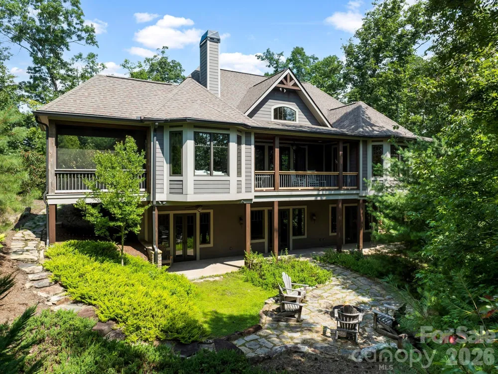 600 White Water Way Marshall, NC 28753