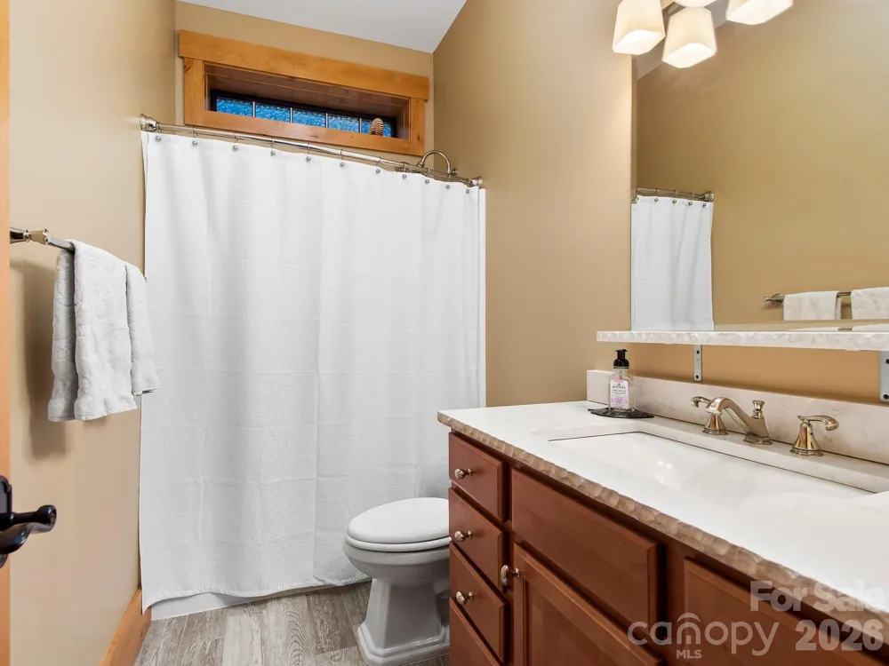 600 White Water Way Marshall, NC 28753