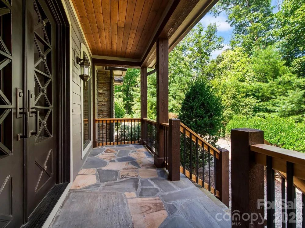 600 White Water Way Marshall, NC 28753