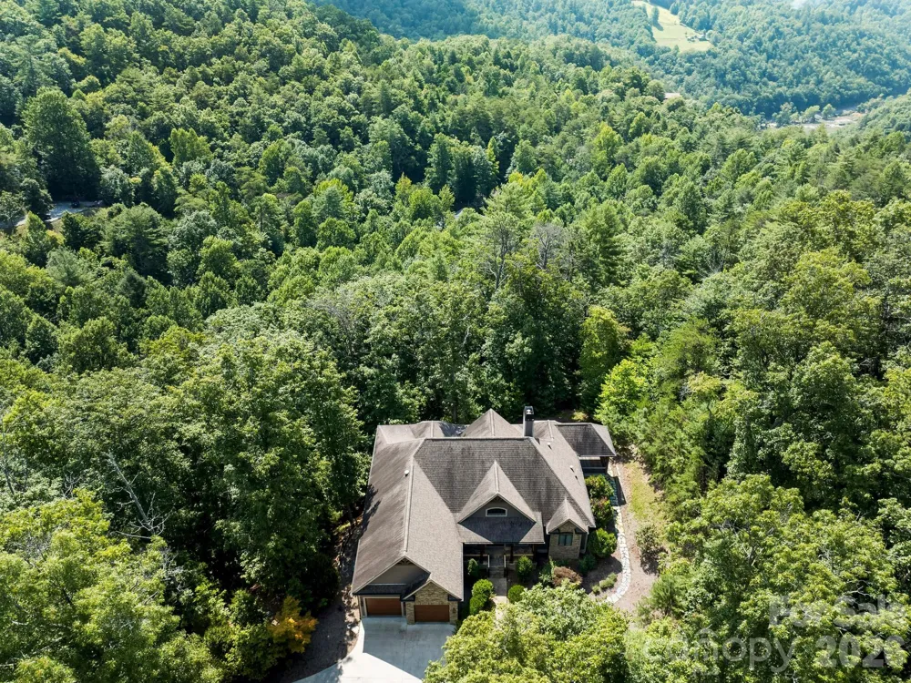 600 White Water Way Marshall, NC 28753