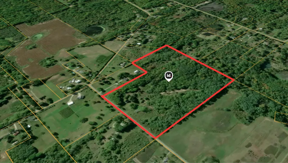 5760 Martin Road Coloma, MI 49038