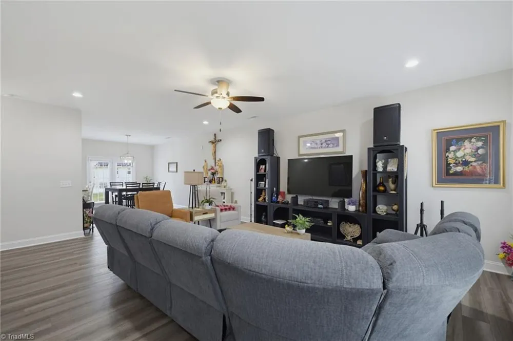 668 Palomino Mustang Drive Whitsett, NC 27377