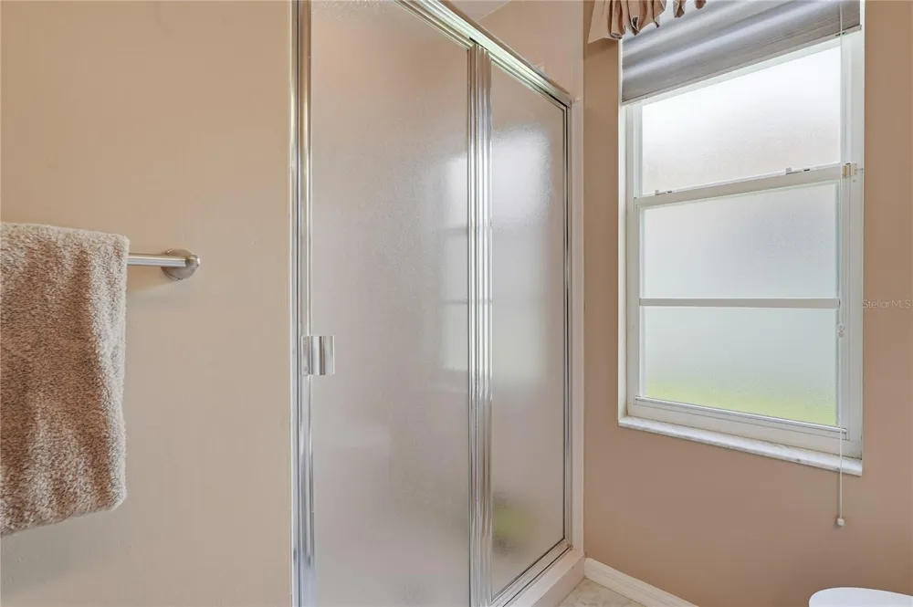 1063 DARTFORD DRIVE Tarpon Springs, FL 34688