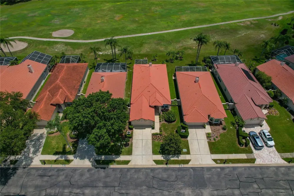 1063 DARTFORD DRIVE Tarpon Springs, FL 34688