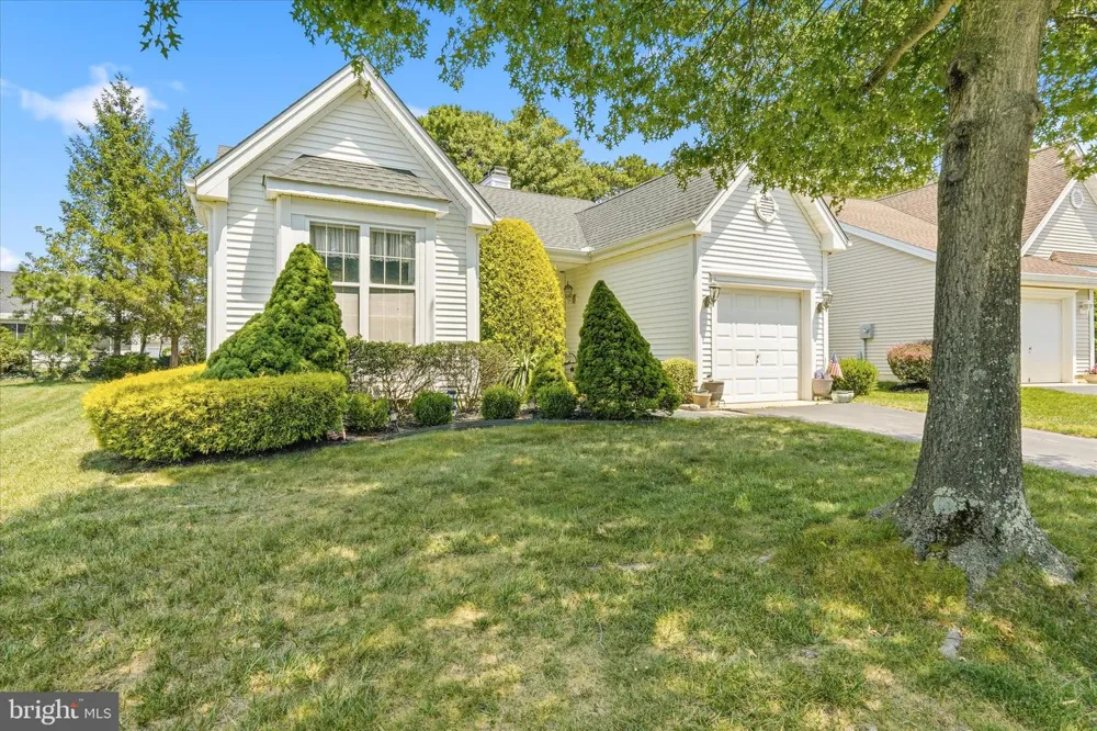 23 JUMPING BROOK LA Barnegat, NJ 08005