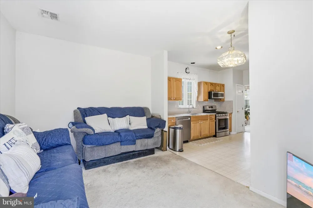 23 JUMPING BROOK LA Barnegat, NJ 08005
