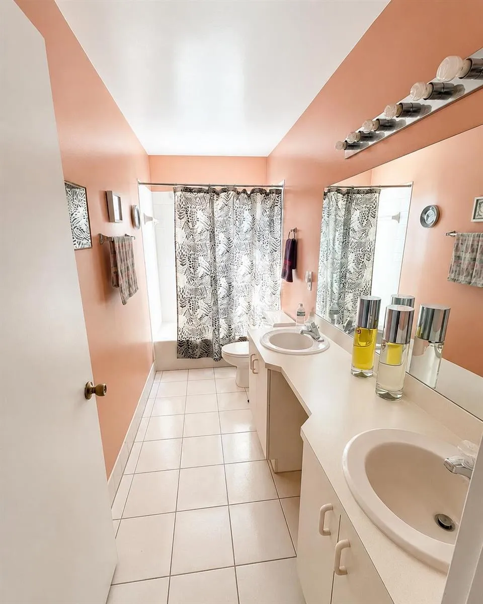 16320 NW 9th Drive Pembroke Pines, FL 33028