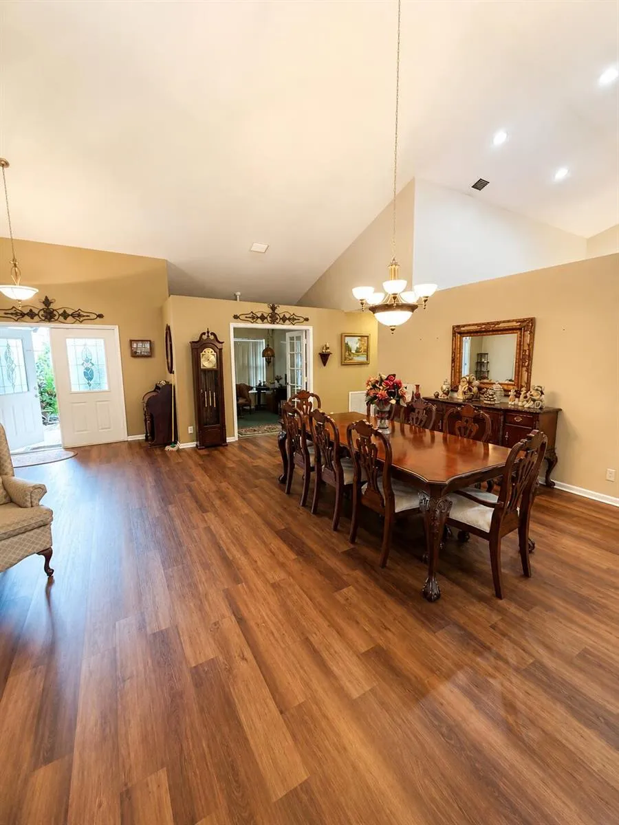 16320 NW 9th Drive Pembroke Pines, FL 33028
