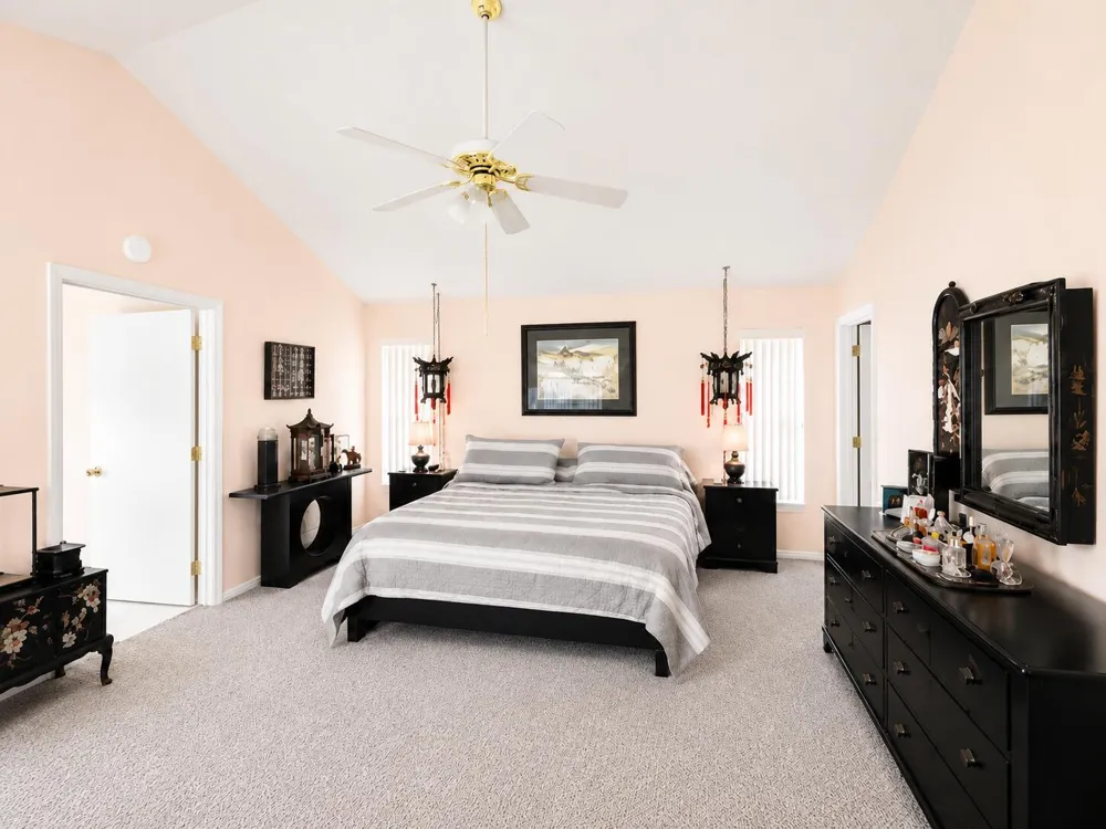 16320 NW 9th Drive Pembroke Pines, FL 33028