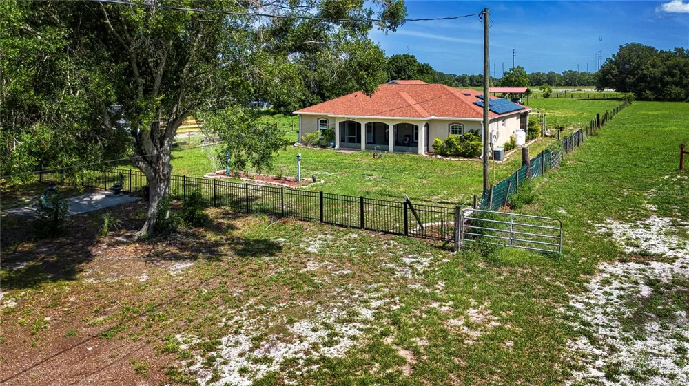 13522 COUNTY ROAD 672 HIGHWAY Riverview, FL 33579