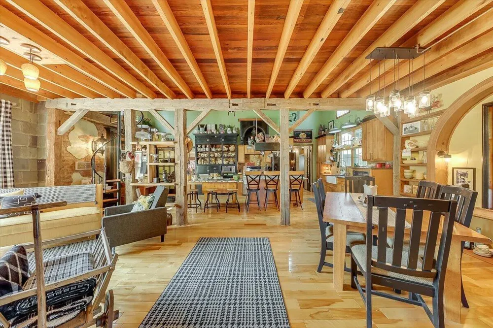 12351 Mulberry Road Ottawa Lake, MI 49267