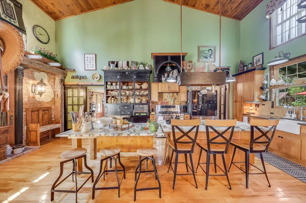 12351 Mulberry Road Ottawa Lake, MI 49267