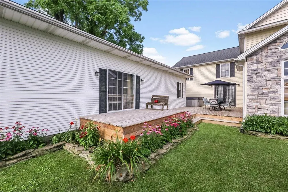 12351 Mulberry Road Ottawa Lake, MI 49267