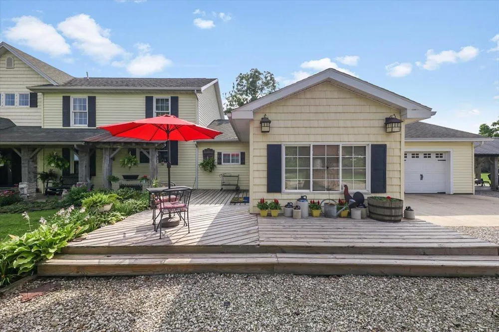 12351 Mulberry Road Ottawa Lake, MI 49267